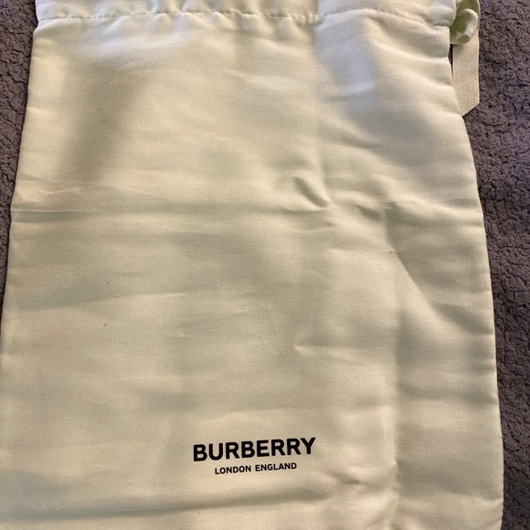 Burberry Robyn low top lace up sneaker size UK 13 - Picture 8 of 8